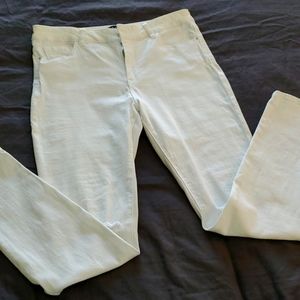 Ladies Nanette Lepore White skinny jeans, size 6